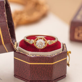 vintage gold zirconia ring – celestia