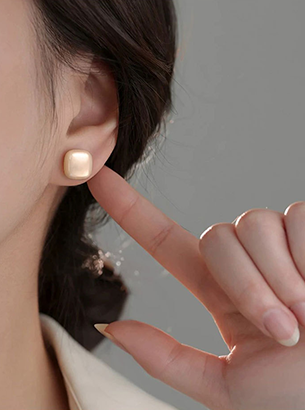 2025 Curated</br>Selection of Earrings