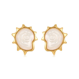 lucky wheel shell earrings – ocean inspired minimalist vintage style