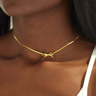 delicate gold bow choker necklace